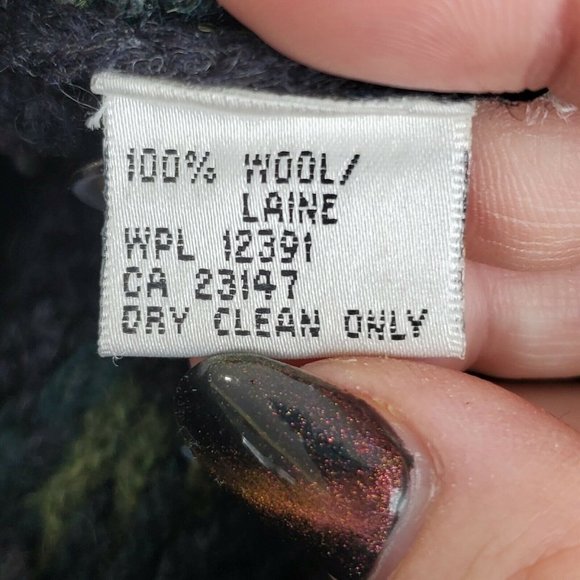 Vintage 90s Chunky 100% Wool Dark Gray Heart Sweater Holly Berries Sz Large - Picture 9 of 10